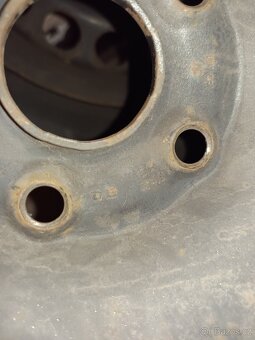 Plechové disky + zimní pneumatiky Nexen 205/55 R16 - 5