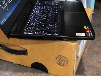 PRODEJ: NTB Lenovo - 5