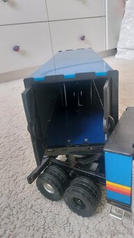retro DDR kamión 80. léta - 5