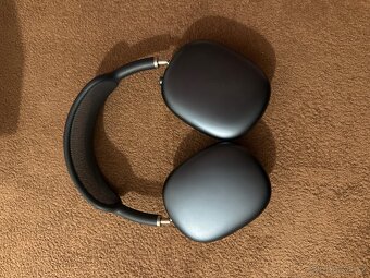 AirPods Max - 5
