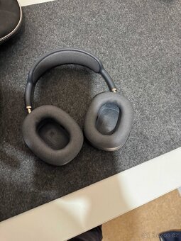 Apple AirPods Max (verze Lightning) + kožené pouzdro WOOLNUT - 5
