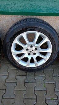Honda CR-V - Originání 18" alu kola - letní pneu - 5