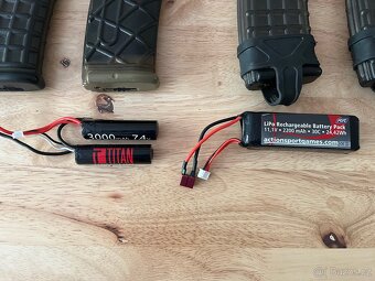AUG AEG + warhead motor - 5