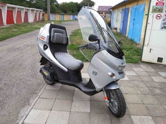 Italský skútr BENELLI ADIVA 150 r.v. 2003 - 5