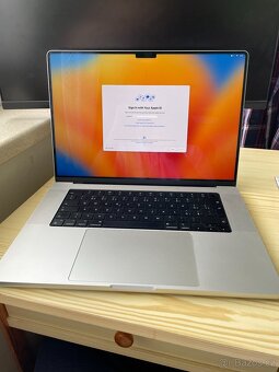 Apple MacBook Pro 16 (2021) - 5