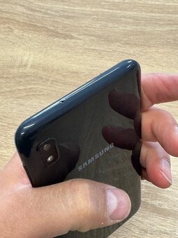 Samsung A10 - 5