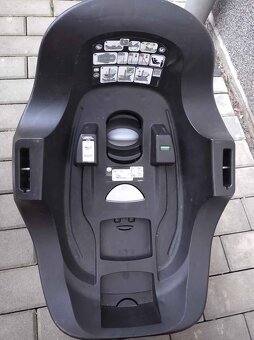 Autosedačka vajíčko s isofix základnou - 5