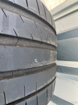 285/35 R22 106Y - 5