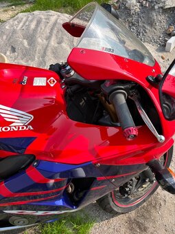 Honda CBR 600RR - 5