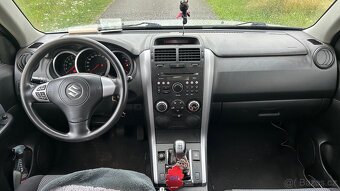 Suzuki Grand Vitara 1.6i 4x4 - 5