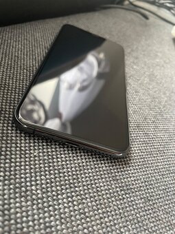 Iphone XS top stav - 5