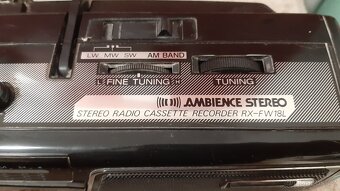 Radiomagnetofon aiwa a panasonic...celkem 1800 za oba - 5