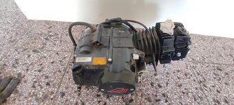 Motor na pitbike 125 153fmi - 5