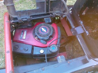 Zahradní traktůrek rider - 5