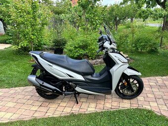 Kymco Agility 300i ABS - 5