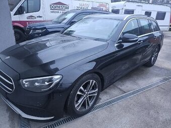 Mercedes Benz W213 E 220d Facelift Rok 2021 143 kW - 5