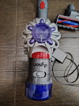 Ruční aku vysavač Dyson Car+Boat - 5