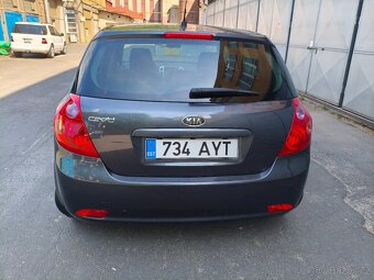 Prodám Kia Ceed 1.6 benzín,AUTOMAT - 5
