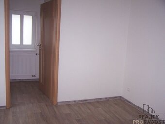 pronájem bytu Praha 9 Čakovice - 5