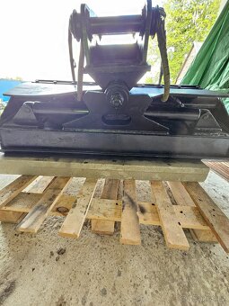 Svahovací lopata 140cm na JCB 3cx - 5