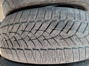 Goodyear ultra grip Performance 235/55 r17 - 5