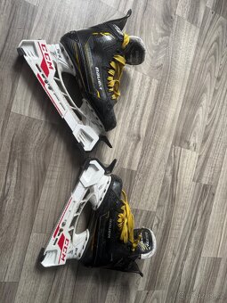 Brusle Bauer supreme s22 M5 pro - 5