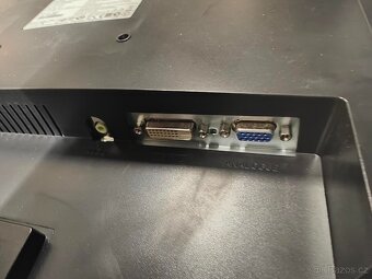 FUJITSU 19" - 5