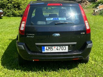 Ford Fusion - 5
