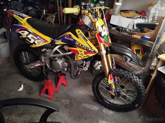 Pitbike +motor yx140 ostrá Vacka + hromada nových dílů - 5