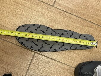 Dívčí lyžařské boty TECNICA MAGNUM vel 235/240 skelet 276mm - 5