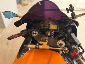 Honda VBR 600RR 2005 - 5