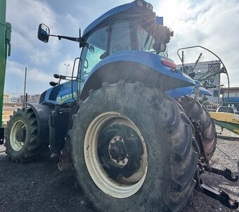 Traktor New Holl T8 360 - 5