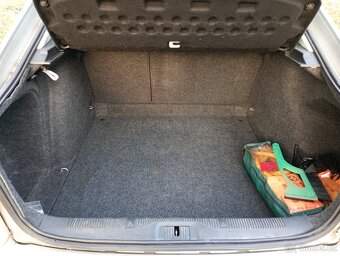 Škoda Octavie II, 1,9 TDi, r.v.2007,tažné,km 210 tis. - 5
