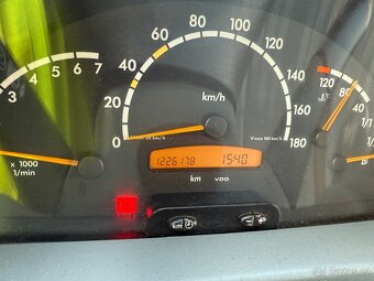 Mercedes sprinter 2.2 95kw 2004 - 5