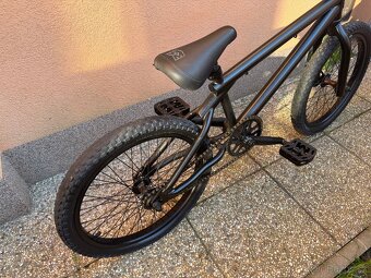 BMX kolo – značkové, černé, s novým velkým volantem - 5