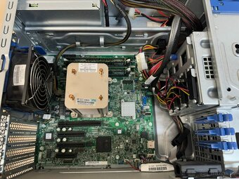 HP Proliant ml310e gen8 v2 - 5