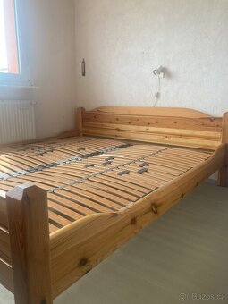 Manželská postel z masivu + rošty - 5