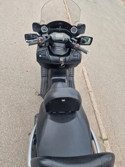 Suzuki burgman 650 EXECUTIVE, R.V 2005 - 5