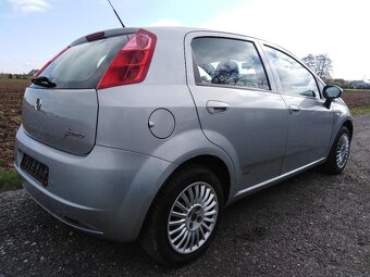 FIAT GRANDE PUNTO 1,4-8V,BENZIN 57 KWZA 36000 KČ - 5