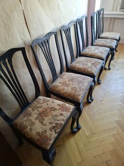 Starožitný stůl a 6 židlí - 5