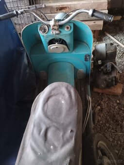 Prodám skůtr ČZ 175 ( prase) - 5