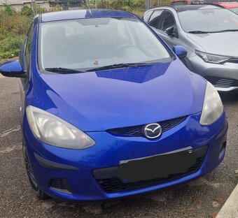 Mazda 2, 1.3 63kW rok 2008, nejeto poctivých 270, stk 7/2027 - 5