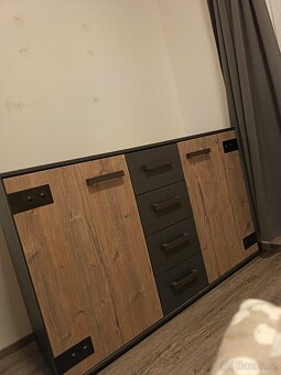 Prodám nábytek do ložnice - 5