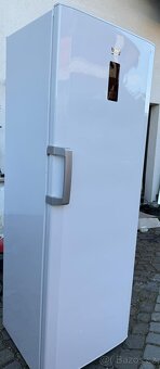 Šuplíkový mrazák BEKO FN 131420 - 5