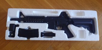 Airsoft M4 CQB, Cyma + akumulátor a nabíječka - 5