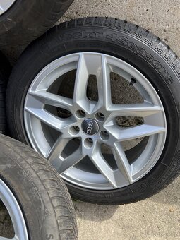 original Audi A4 r17 8W0601025D - 5