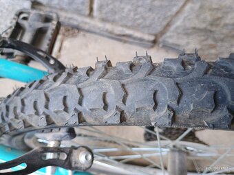 Dětské MTB horské kolo 24 odpružené skoro nove - 5