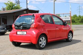 Toyota Aygo, 1,0i 48KW, STK, r.v. 2006, ČR - 5