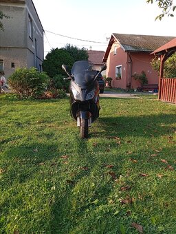 Aprilia - 5