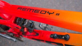 2021 TREK REMEDY 8 - 5